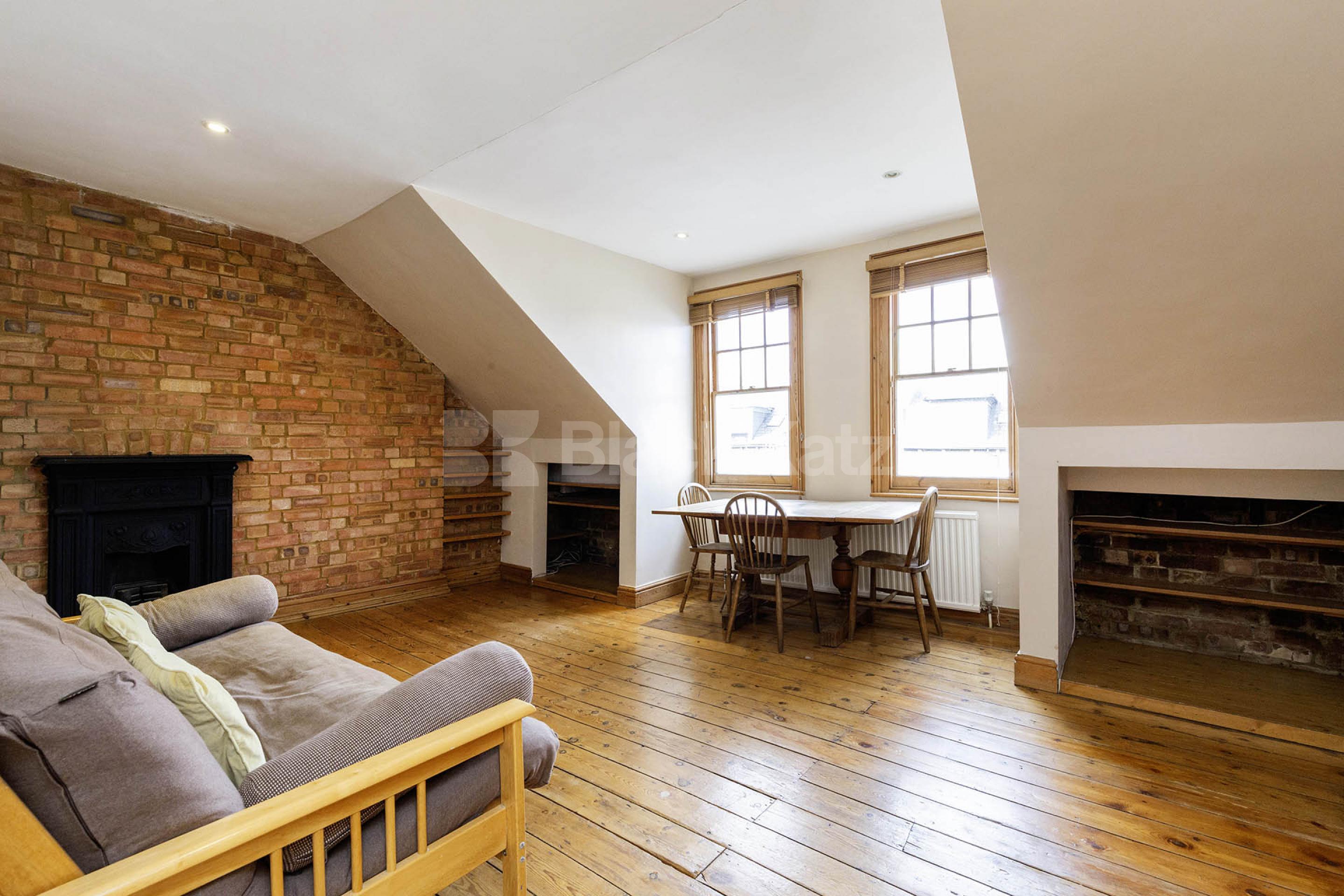 Top floor 1 bedroom with exposed brick and private roof terrace Hillfield Avenue, Crouch End / Hornsey N8